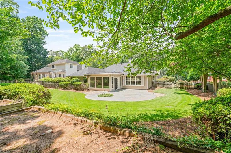 Image for property 425 Greenmont Walk Court, Alpharetta, GA 30009