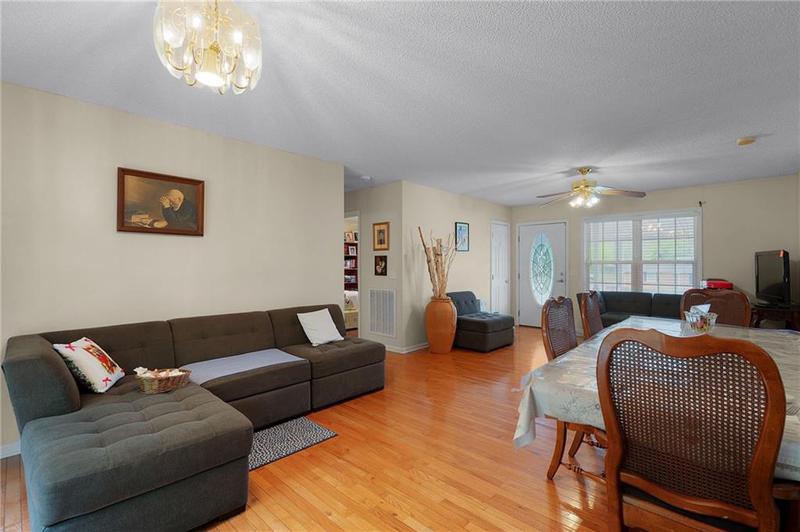 Image for property 138 Valley View Heights, Calhoun, GA 30701