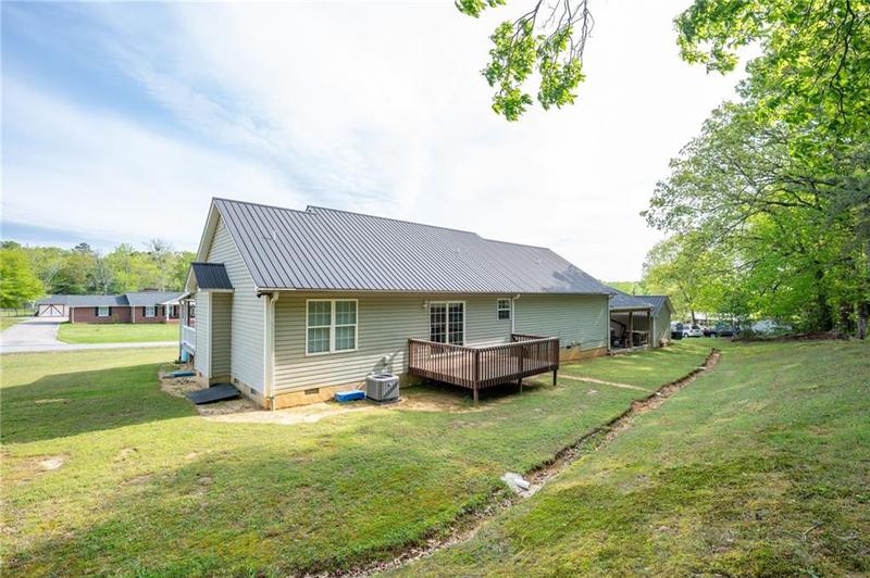 Image for property 138 Valley View Heights, Calhoun, GA 30701