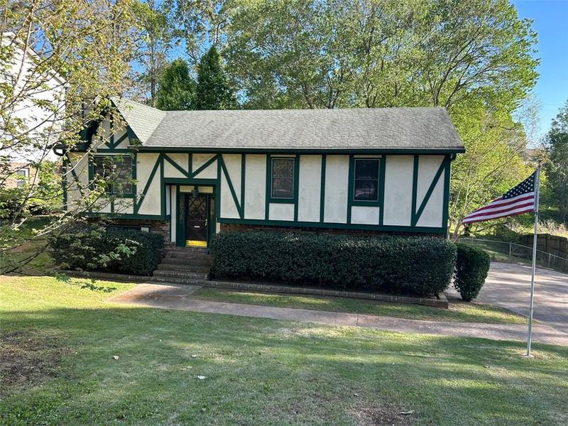 Image for property 4152 SCENIC MOUNTAIN Drive, Snellville, GA 30039