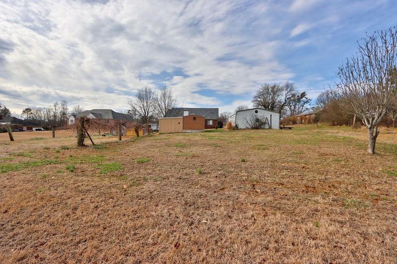 Image for property 7985 Bethel Road, Gainesville, GA 30506