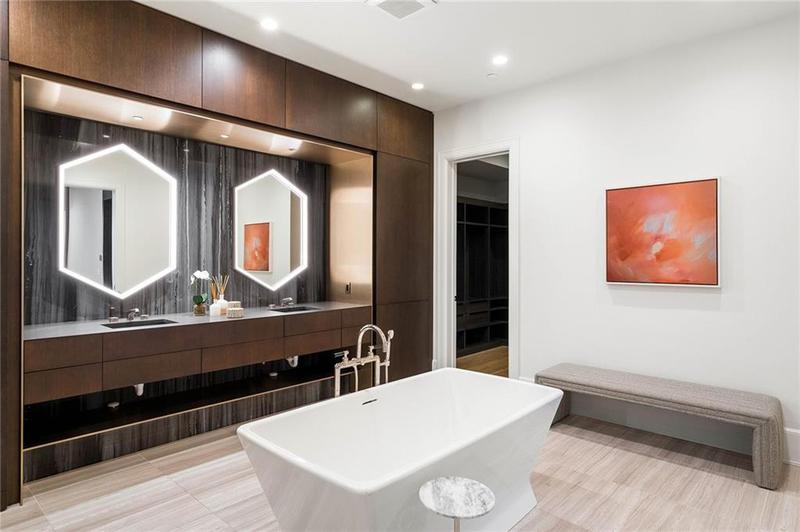 Image for property 1301 Peachtree Street 4L, Atlanta, GA 30309