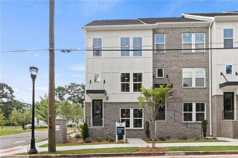 Image for property 2581 Astaire Court, Atlanta, GA 30318