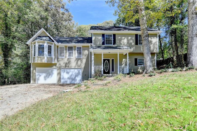 Image for property 6168 Emerald Springs Way, Acworth, GA 30102