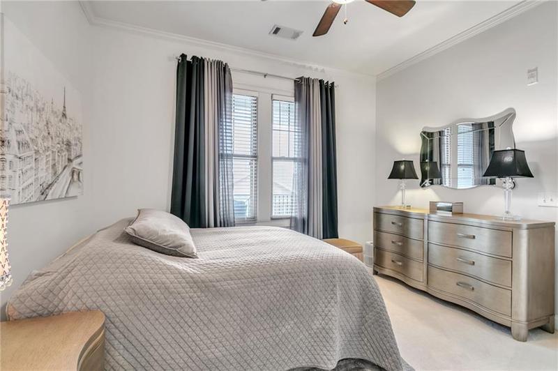 Image for property 3621 Vinings Slope 1537, Atlanta, GA 30339