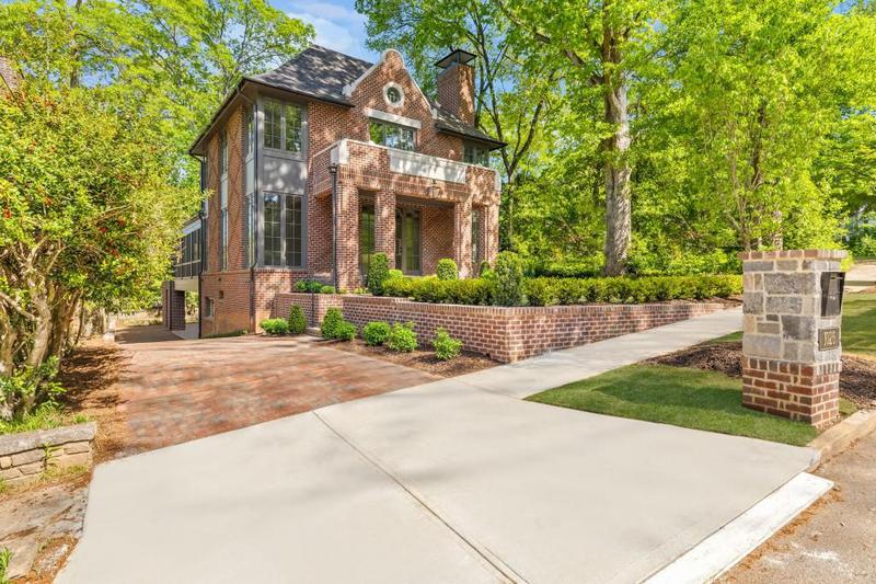 Image for property 1026 Reeder Circle, Atlanta, GA 30306