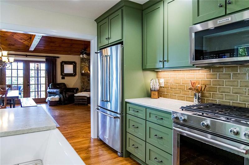 Image for property 11 Brow Road, Rome, GA 30165