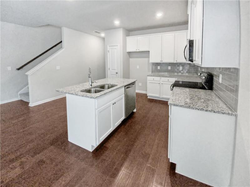 Image for property 3513 Lakeview Creek, Lithonia, GA 30038