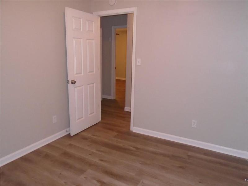 Image for property 150 Peridot Place, Atlanta, GA 30349