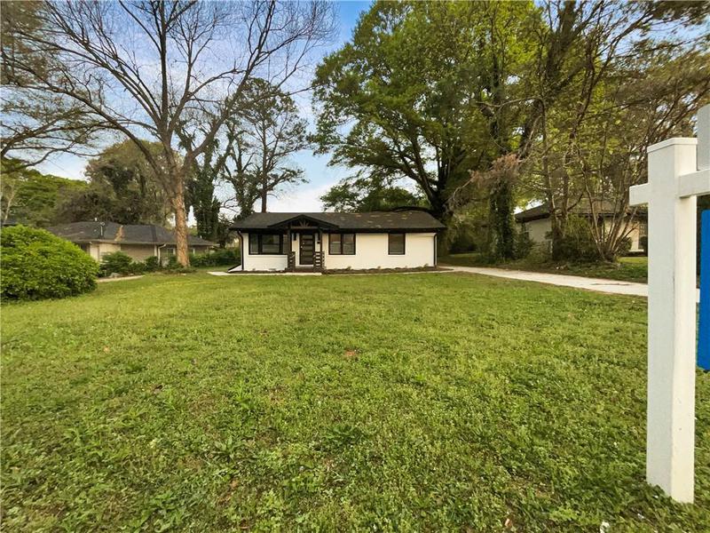 Image for property 2704 Ellen Way, Decatur, GA 30032