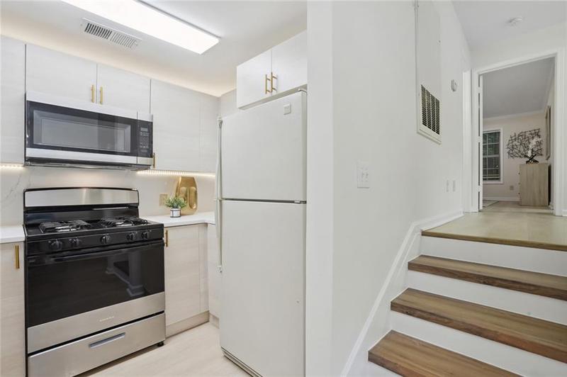 Image for property 4254 River Green Drive 616, Atlanta, GA 30327