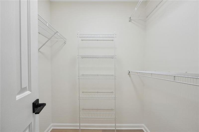 Image for property 4254 River Green Drive 616, Atlanta, GA 30327