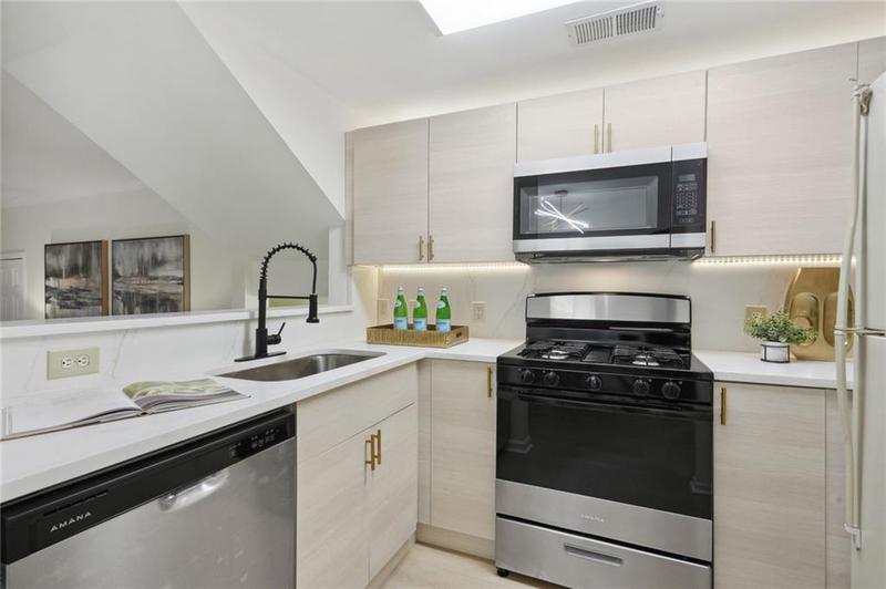 Image for property 4254 River Green Drive 616, Atlanta, GA 30327