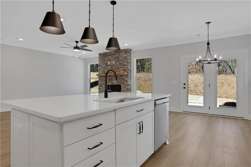 Image for property 7008 Manchester Drive, Flowery Branch, GA 30542
