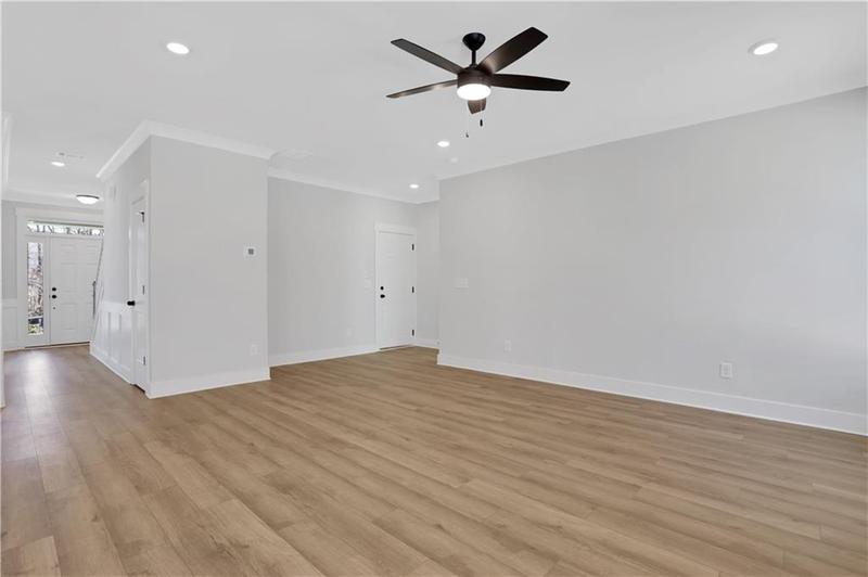 Image for property 7008 Manchester Drive, Flowery Branch, GA 30542