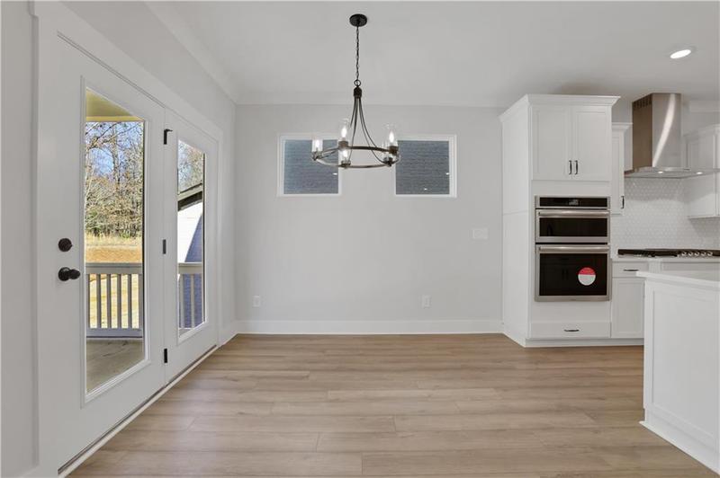 Image for property 7008 Manchester Drive, Flowery Branch, GA 30542