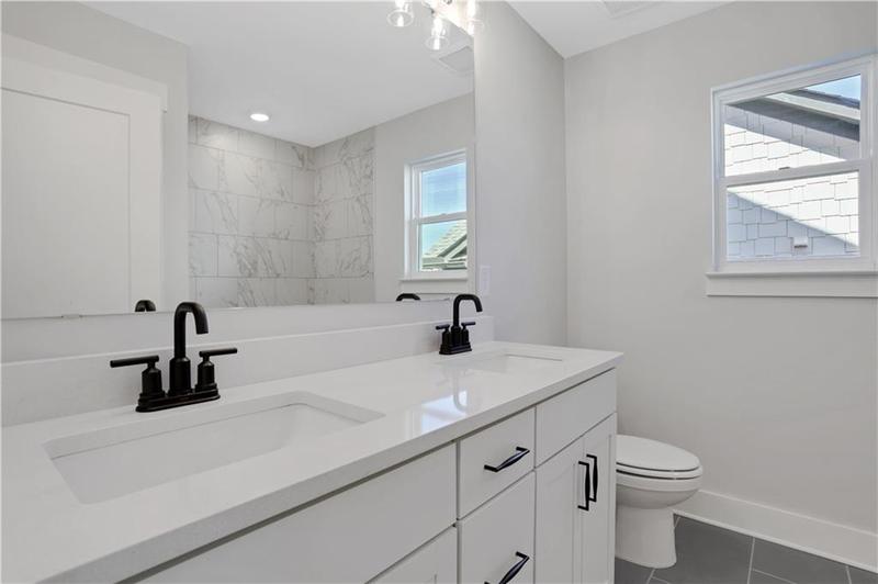Image for property 7008 Manchester Drive, Flowery Branch, GA 30542