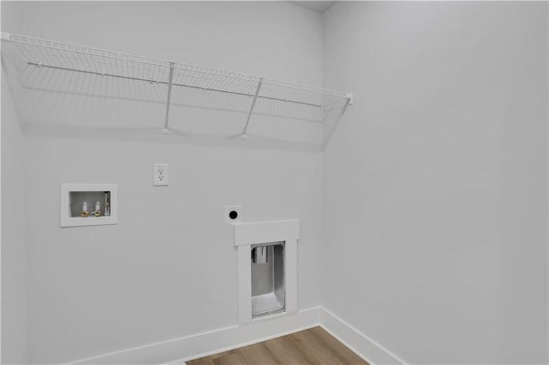 Image for property 7008 Manchester Drive, Flowery Branch, GA 30542