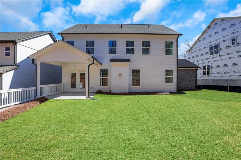 Image for property 7008 Manchester Drive, Flowery Branch, GA 30542