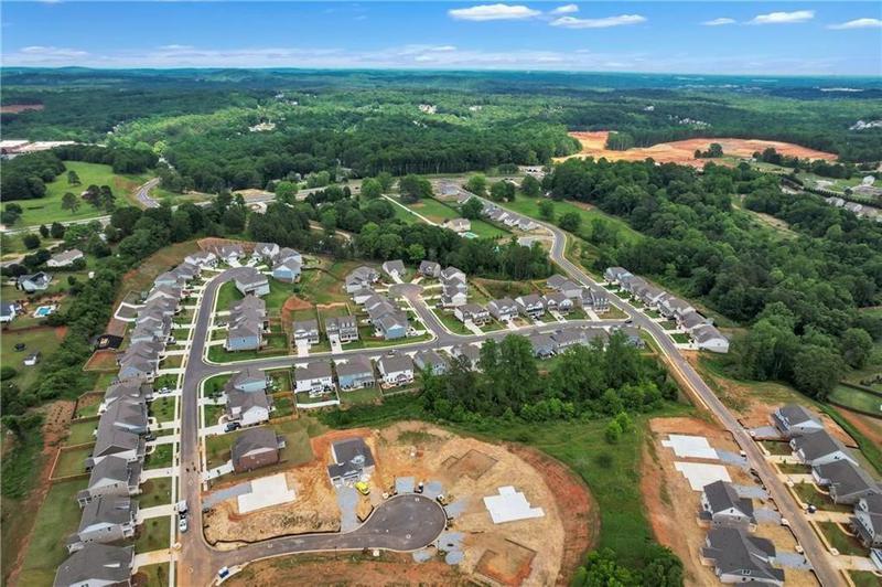 Image for property 7008 Manchester Drive, Flowery Branch, GA 30542