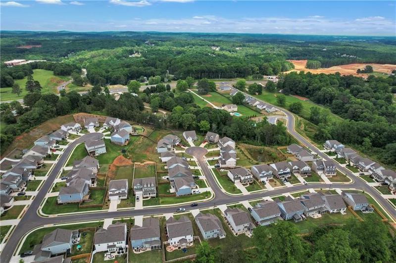 Image for property 7008 Manchester Drive, Flowery Branch, GA 30542