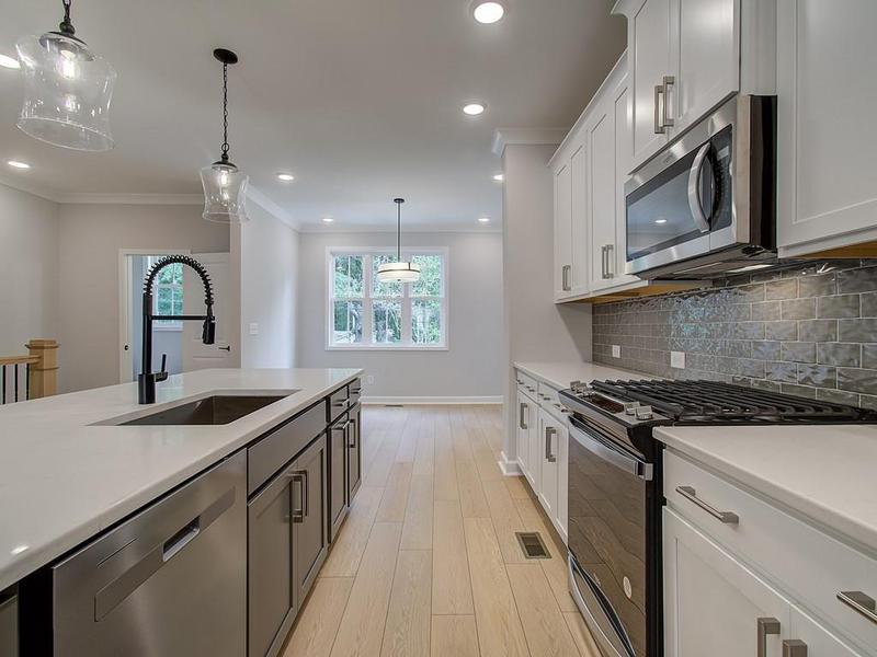 Image for property 1988 Deco Drive, Kennesaw, GA 30144