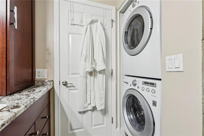 Image for property 3481 Lakeside Drive 2203, Atlanta, GA 30326