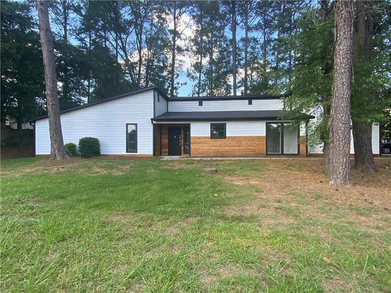 Image for property 51 Holt Road, Marietta, GA 30068