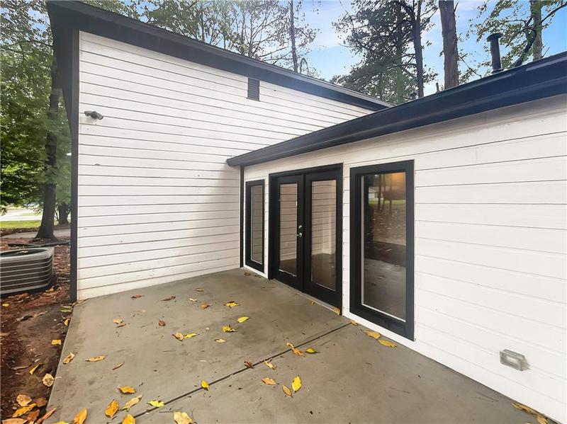 Image for property 51 Holt Road, Marietta, GA 30068