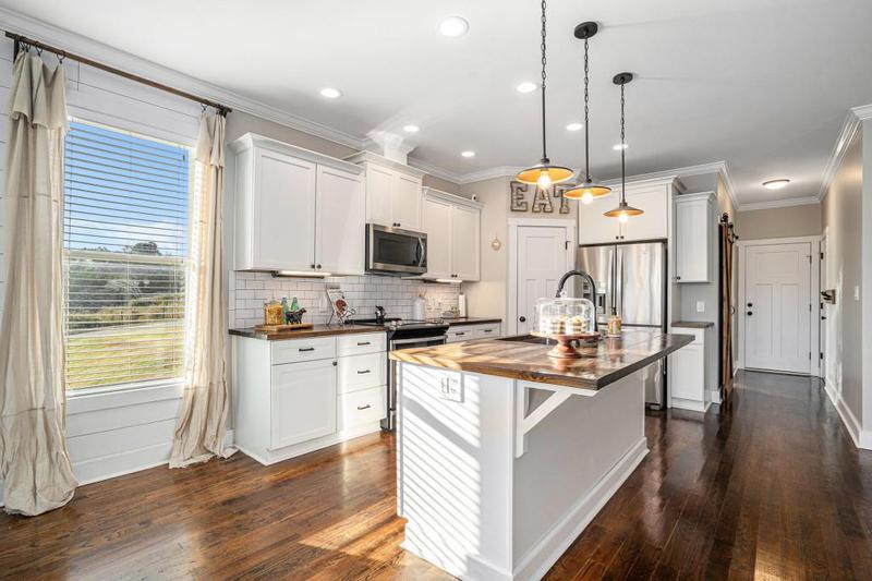 Image for property 1497 Ebenezer Church Road, Jefferson, GA 30549