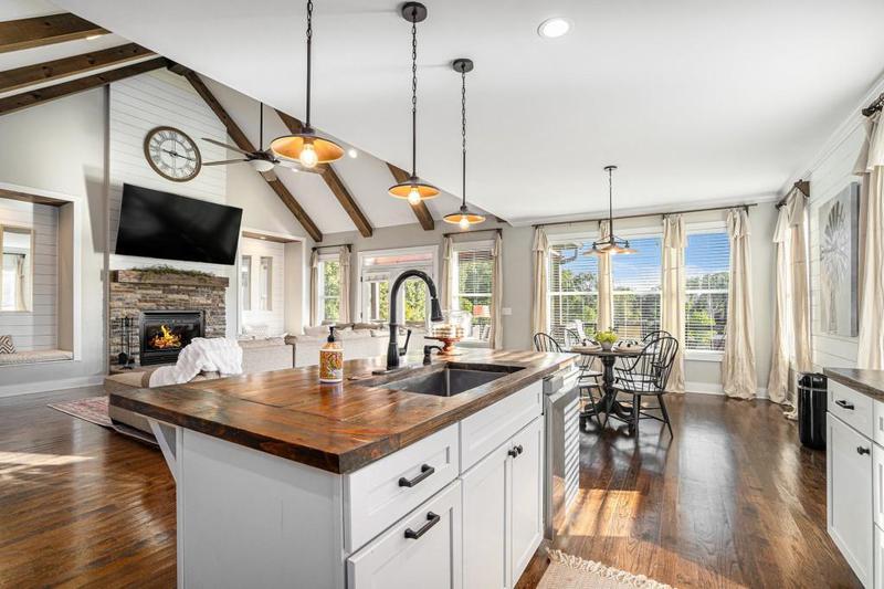 Image for property 1497 Ebenezer Church Road, Jefferson, GA 30549