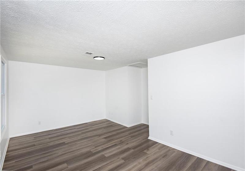 Image for property 2371 Wingfoot Place, Decatur, GA 30035