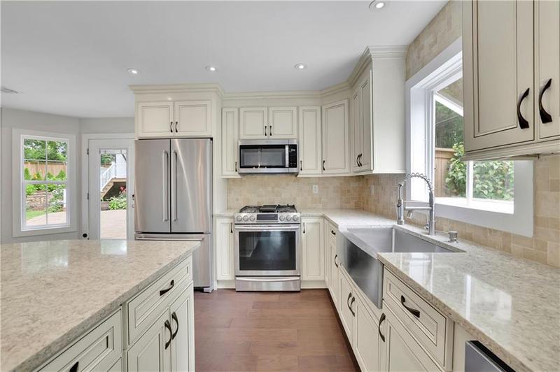 Image for property 115 Ocee View Court, Alpharetta, GA 30022