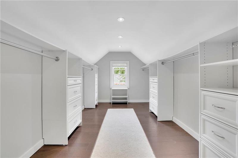Image for property 115 Ocee View Court, Alpharetta, GA 30022
