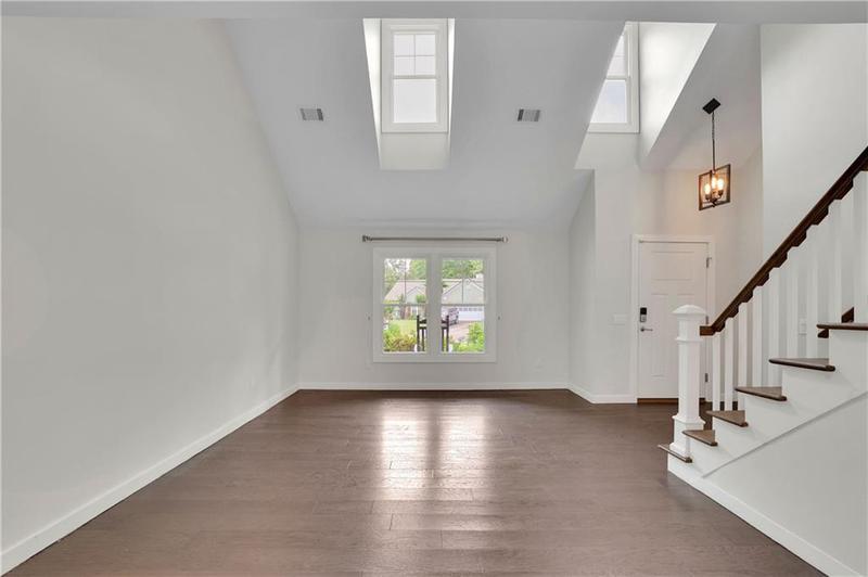 Image for property 115 Ocee View Court, Alpharetta, GA 30022
