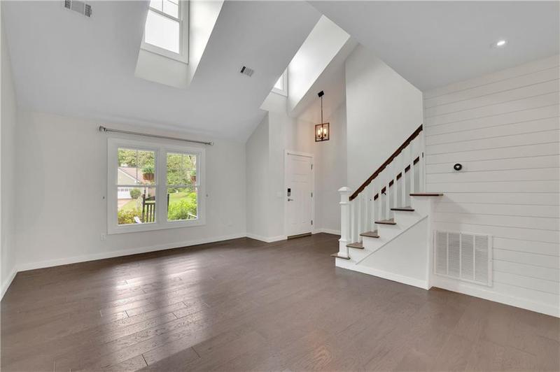 Image for property 115 Ocee View Court, Alpharetta, GA 30022
