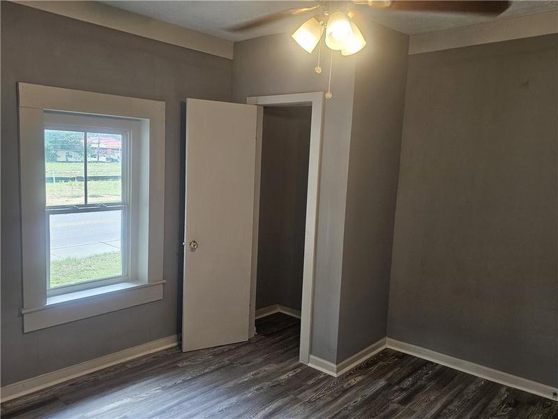 Image for property 74 Martin Luther King Jr Drive, Winder, GA 30680