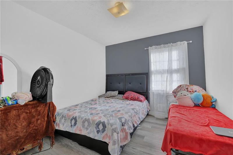Image for property 2611 Kings Circle, Lawrenceville, GA 30044