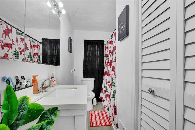 Image for property 2611 Kings Circle, Lawrenceville, GA 30044