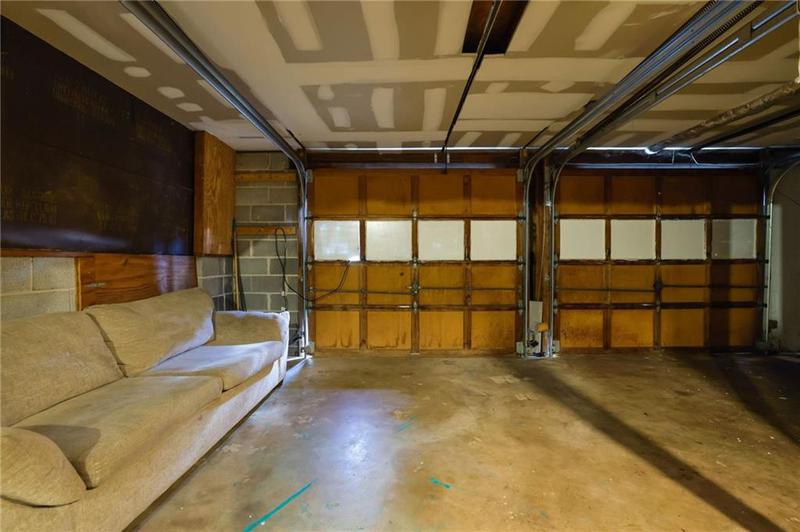 Image for property 2611 Kings Circle, Lawrenceville, GA 30044