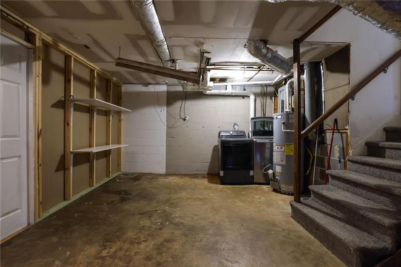 Image for property 2611 Kings Circle, Lawrenceville, GA 30044