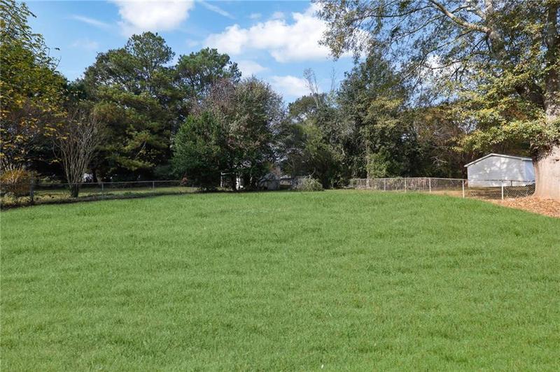 Image for property 2611 Kings Circle, Lawrenceville, GA 30044