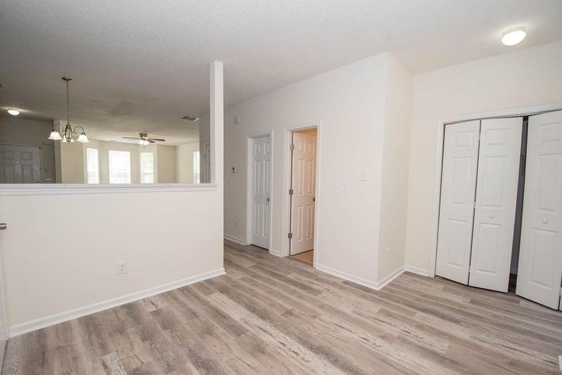 Image for property 220 Commons Drive, Jonesboro, GA 30236