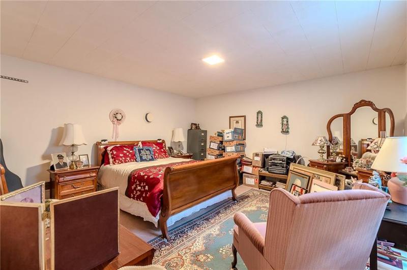 Image for property 2985 Duke Of Gloucester, Atlanta, GA 30344