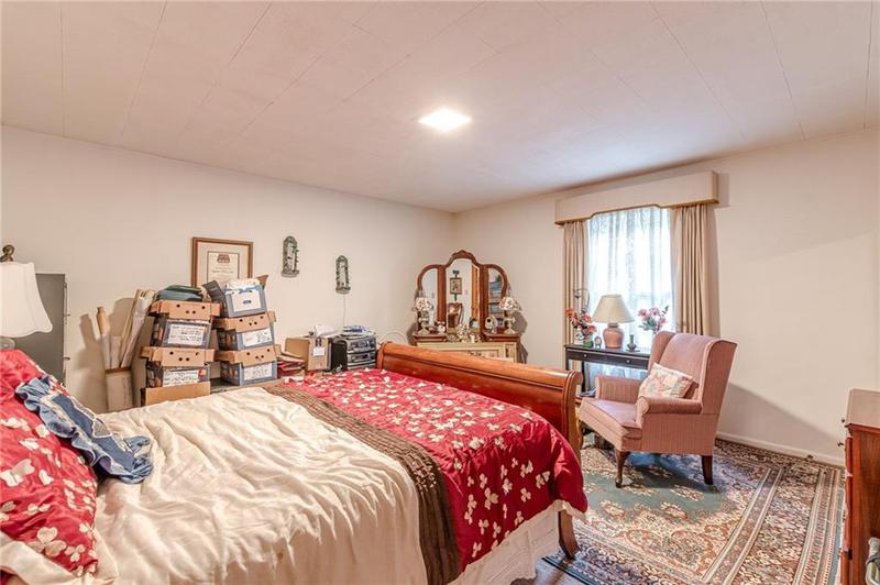 Image for property 2985 Duke Of Gloucester, Atlanta, GA 30344