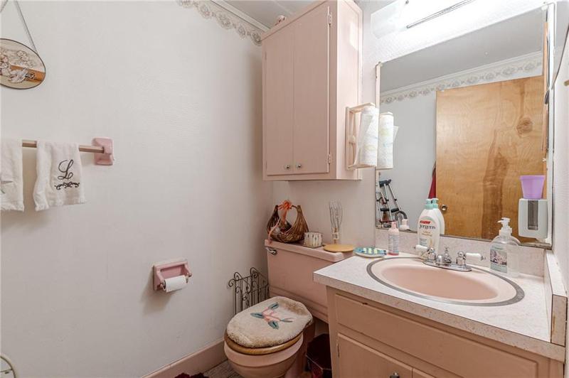 Image for property 2985 Duke Of Gloucester, Atlanta, GA 30344