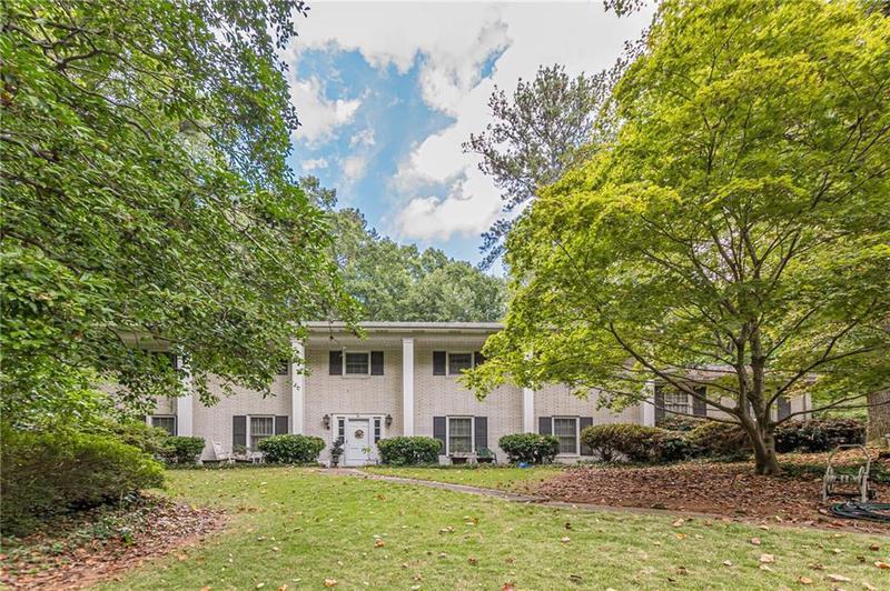Image for property 2985 Duke Of Gloucester, Atlanta, GA 30344