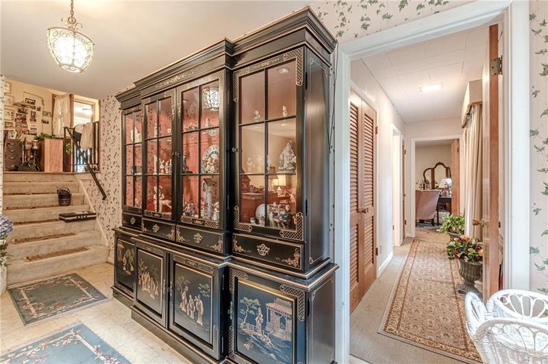 Image for property 2985 Duke Of Gloucester, Atlanta, GA 30344