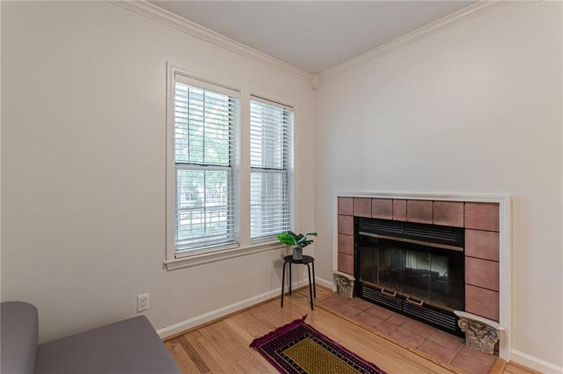 Image for property 240 Renaissance Parkway 104, Atlanta, GA 30308