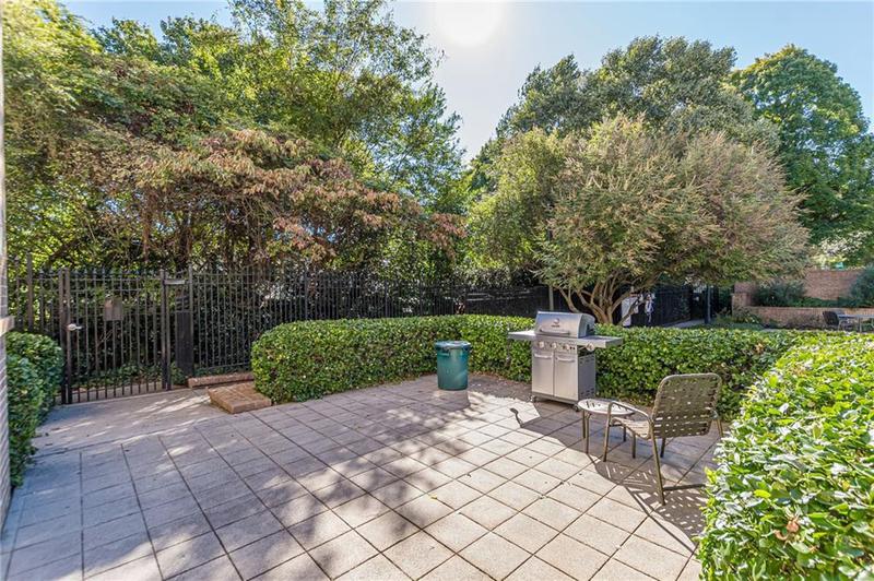 Image for property 240 Renaissance Parkway 104, Atlanta, GA 30308